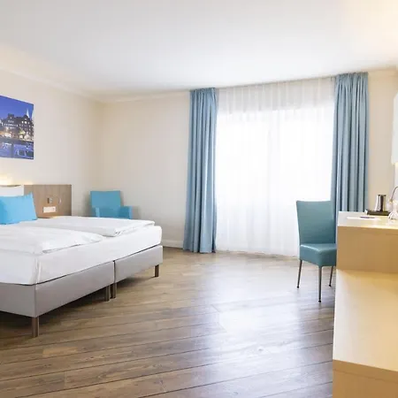 Iv Jahreszeiten Hotell