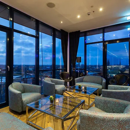 Hotell Iv Jahreszeiten 4*