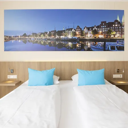 فندق Iv Jahreszeiten 4*