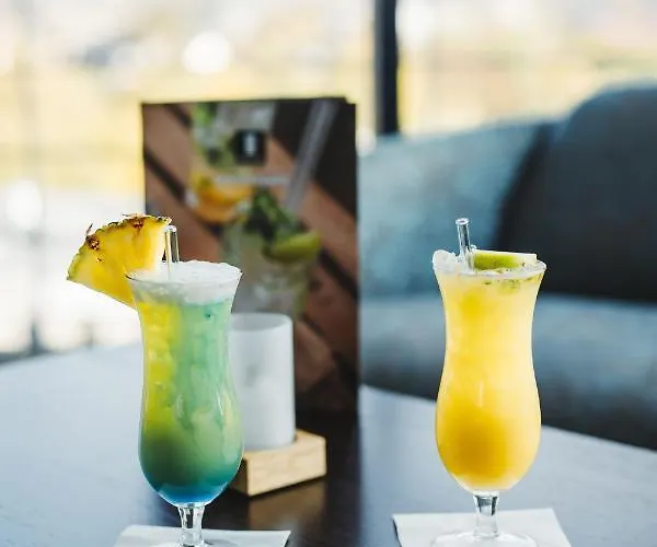 Iv Jahreszeiten Lübeck