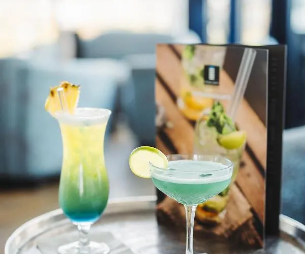 Iv Jahreszeiten ליבק