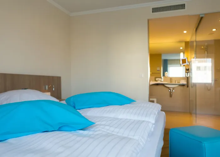 Iv Jahreszeiten 4* ליבק