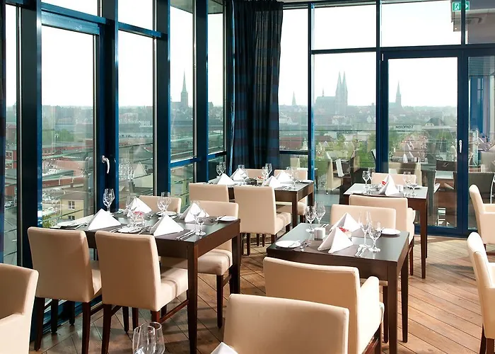 Hotell Iv Jahreszeiten 4*